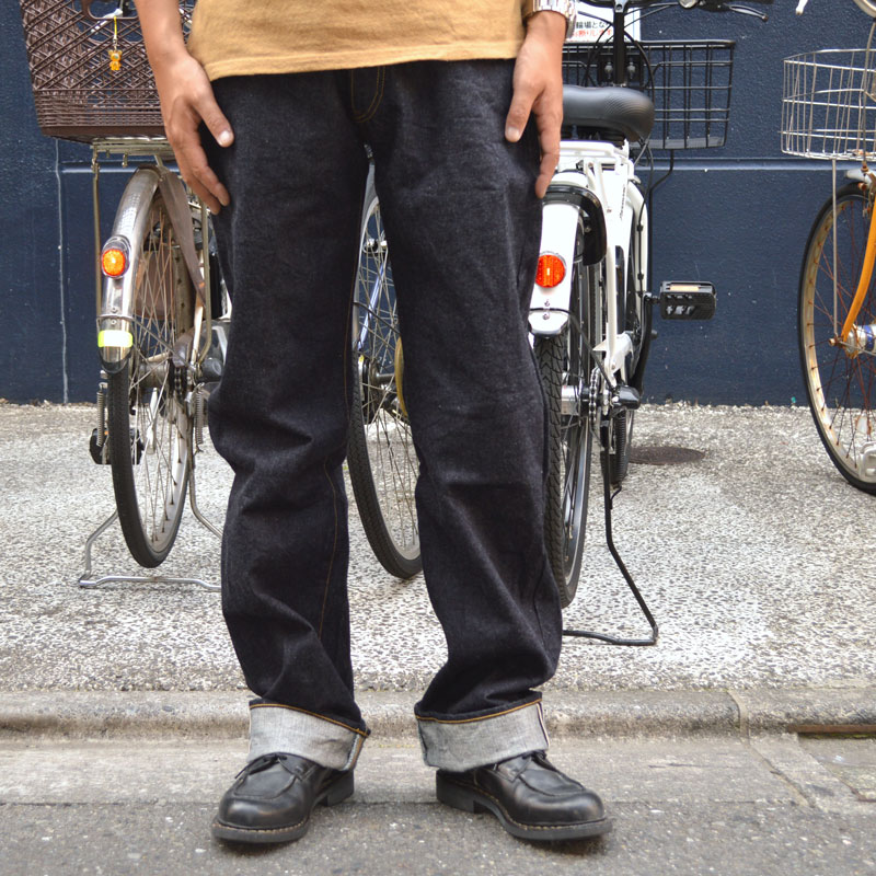 STUDIO D'ARTISAN ステュディオ・ダ・ルチザン 